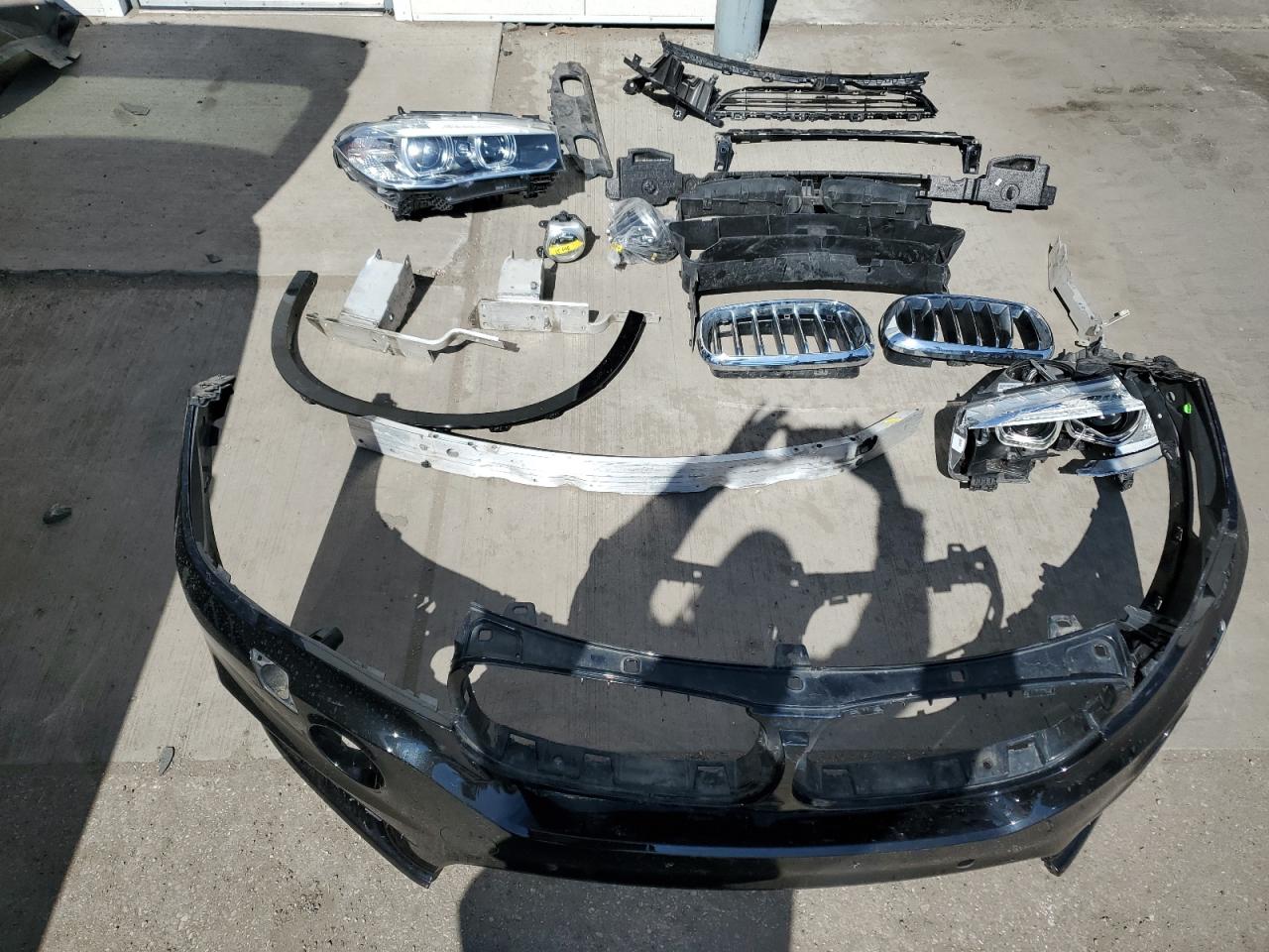 2017 BMW X5 VIN 5UXKR0C56H0V66499 Copart auction photo, front end damage thumbnail 14