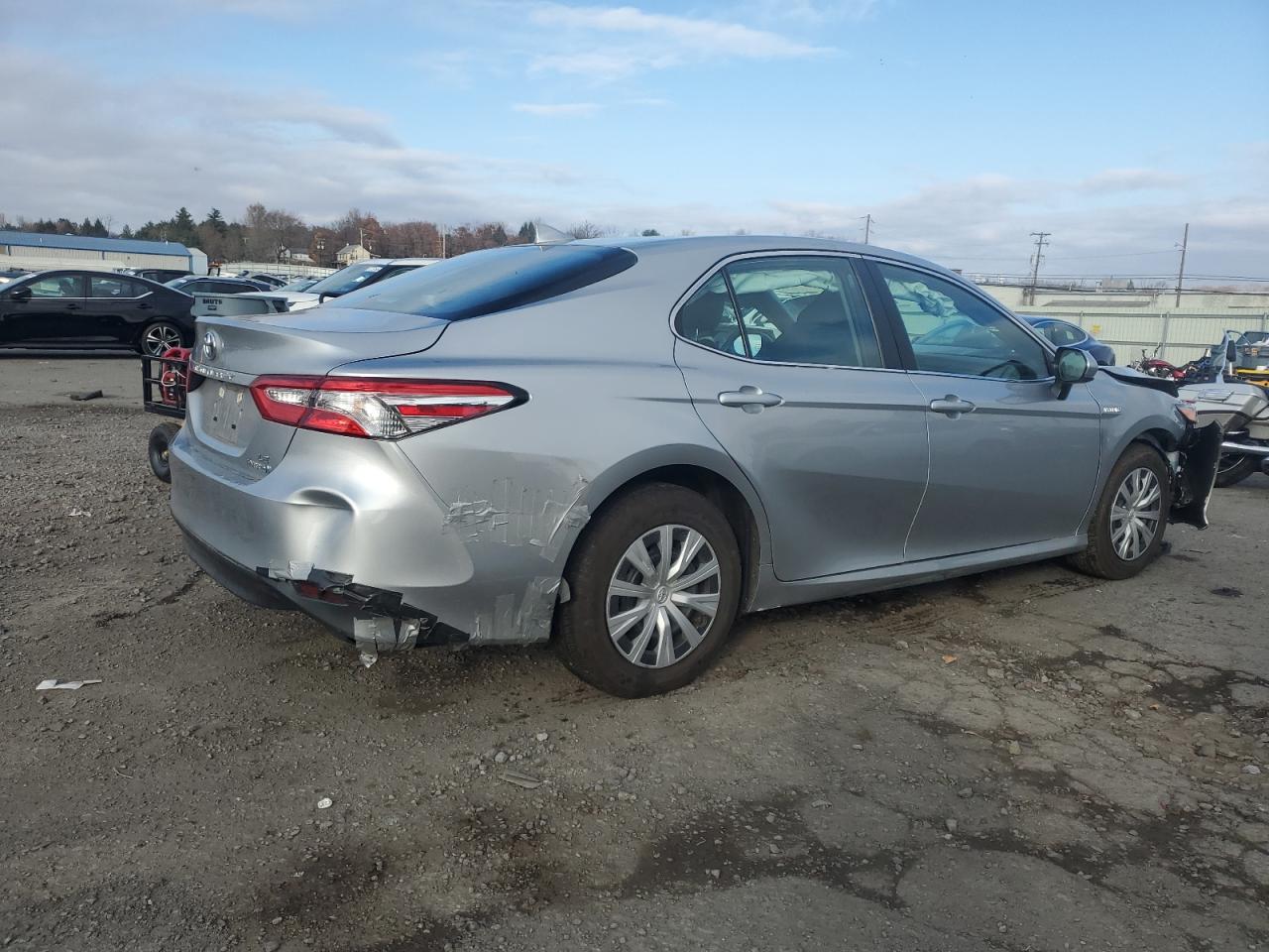 2019 Toyota Camry VIN 4T1B31HK4KU516431 Copart auction photo, front end damage thumbnail 3