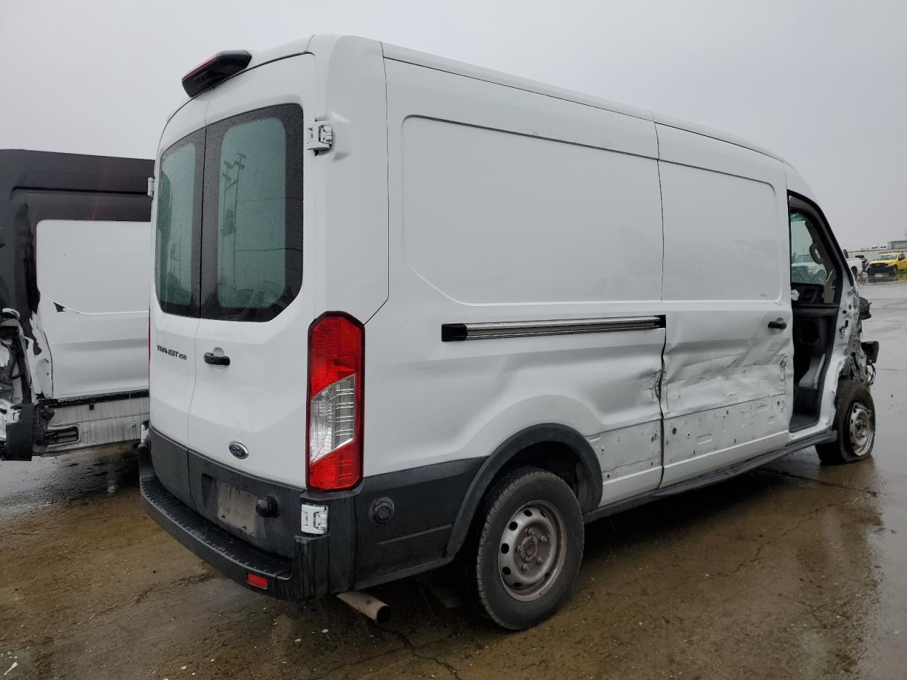 2020 Ford Transit VIN 1FTBR1C8XLKB60661 Copart auction photo, front end / side damage thumbnail 3