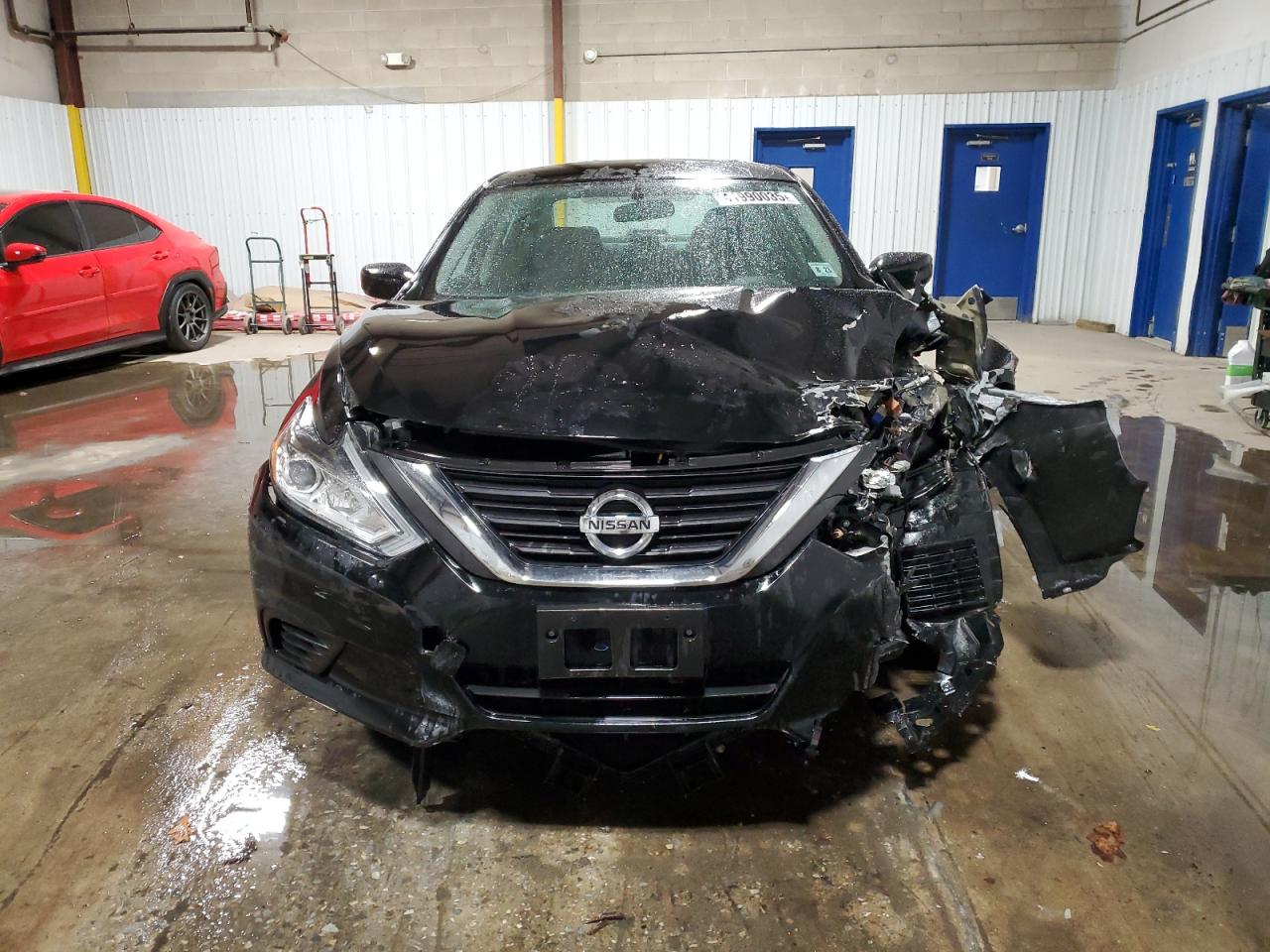 2018 Nissan Altima VIN 1N4AL3AP9JC253087 Copart auction photo, front end / side damage thumbnail 5