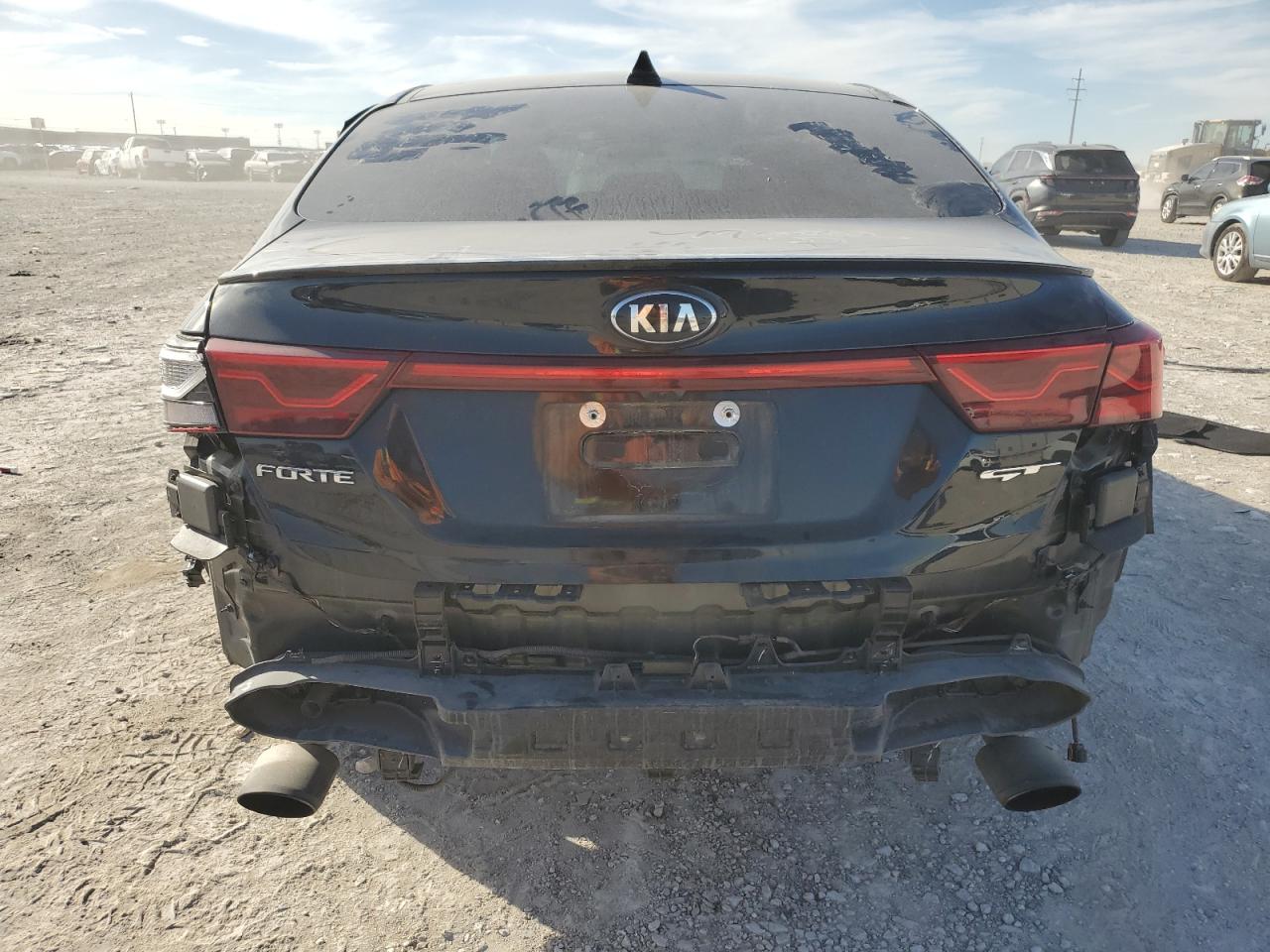 2021 KIA Forte VIN 3KPF44AC4ME416676 Copart auction photo, side / rear end damage thumbnail 6