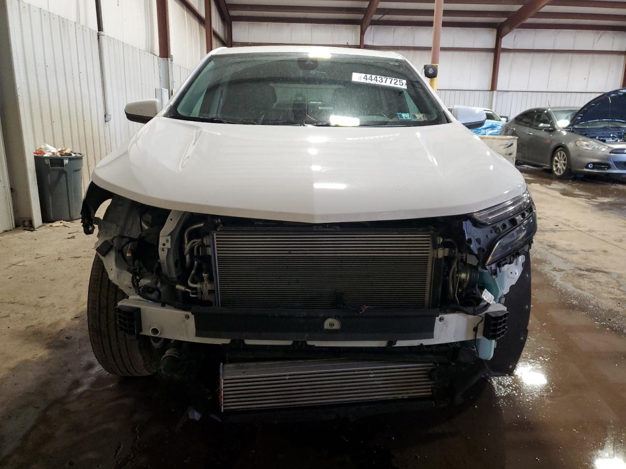 2022 Chevrolet Equinox VIN 3GNAXKEV6NL306041 Copart auction photo, front end damage thumbnail 5