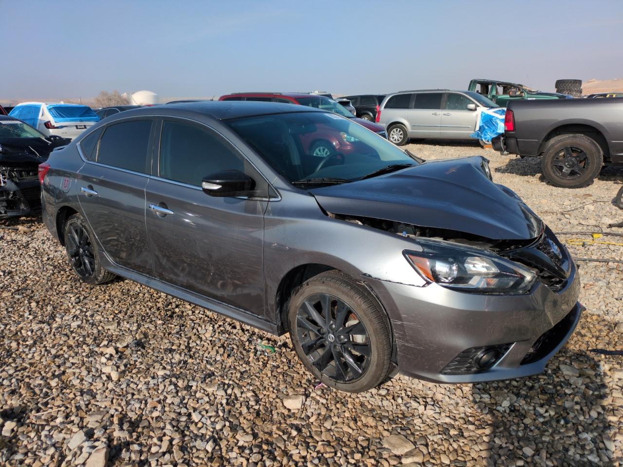2018 Nissan Sentra VIN 3N1AB7AP8JY318381 Copart auction photo, front end damage thumbnail 4