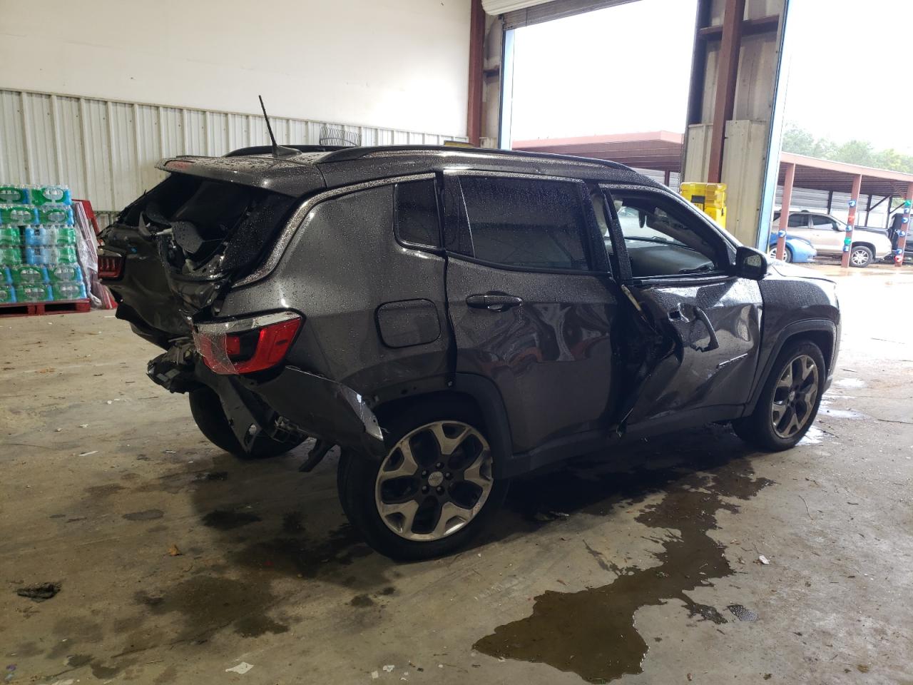 2019 Jeep Compass VIN 3C4NJCCB6KT802138 Copart auction photo, rear end / side damage thumbnail 3