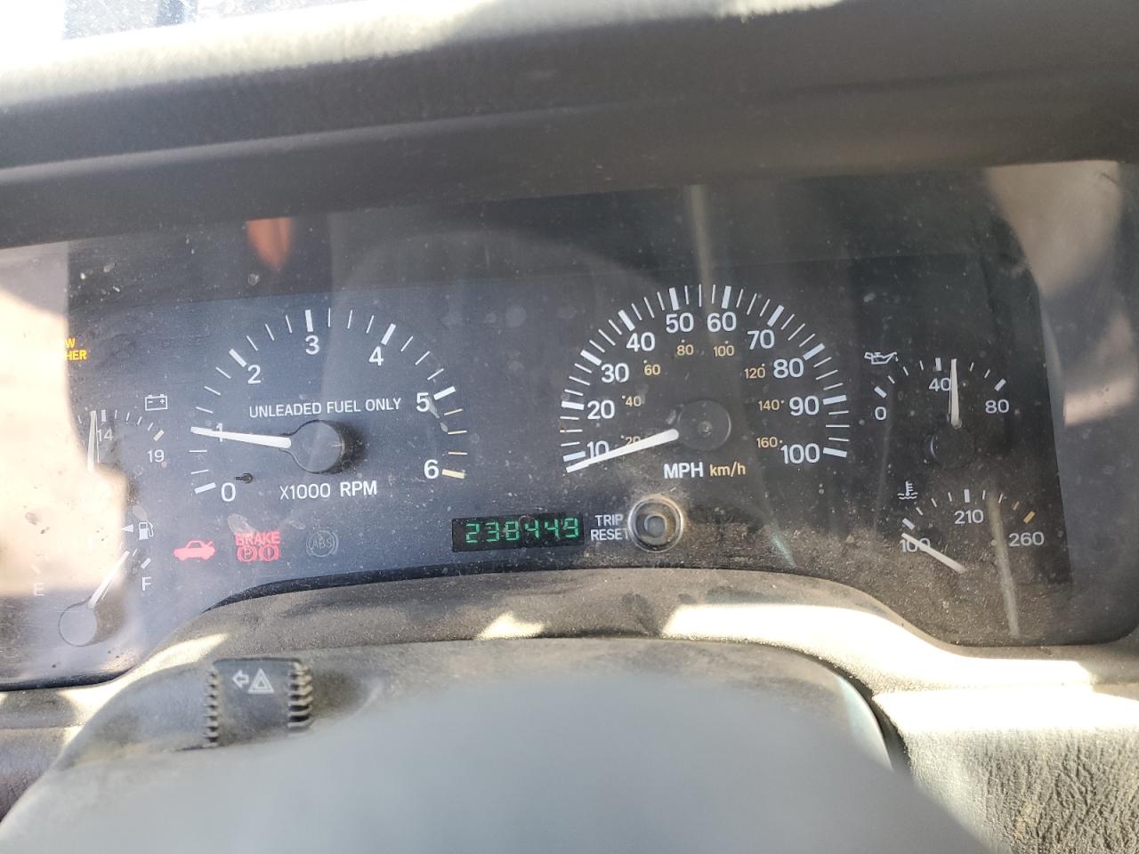 1999 Jeep Grand Cherokee VIN 1J4FF68S0XL614521 Copart auction photo, front end damage thumbnail 9