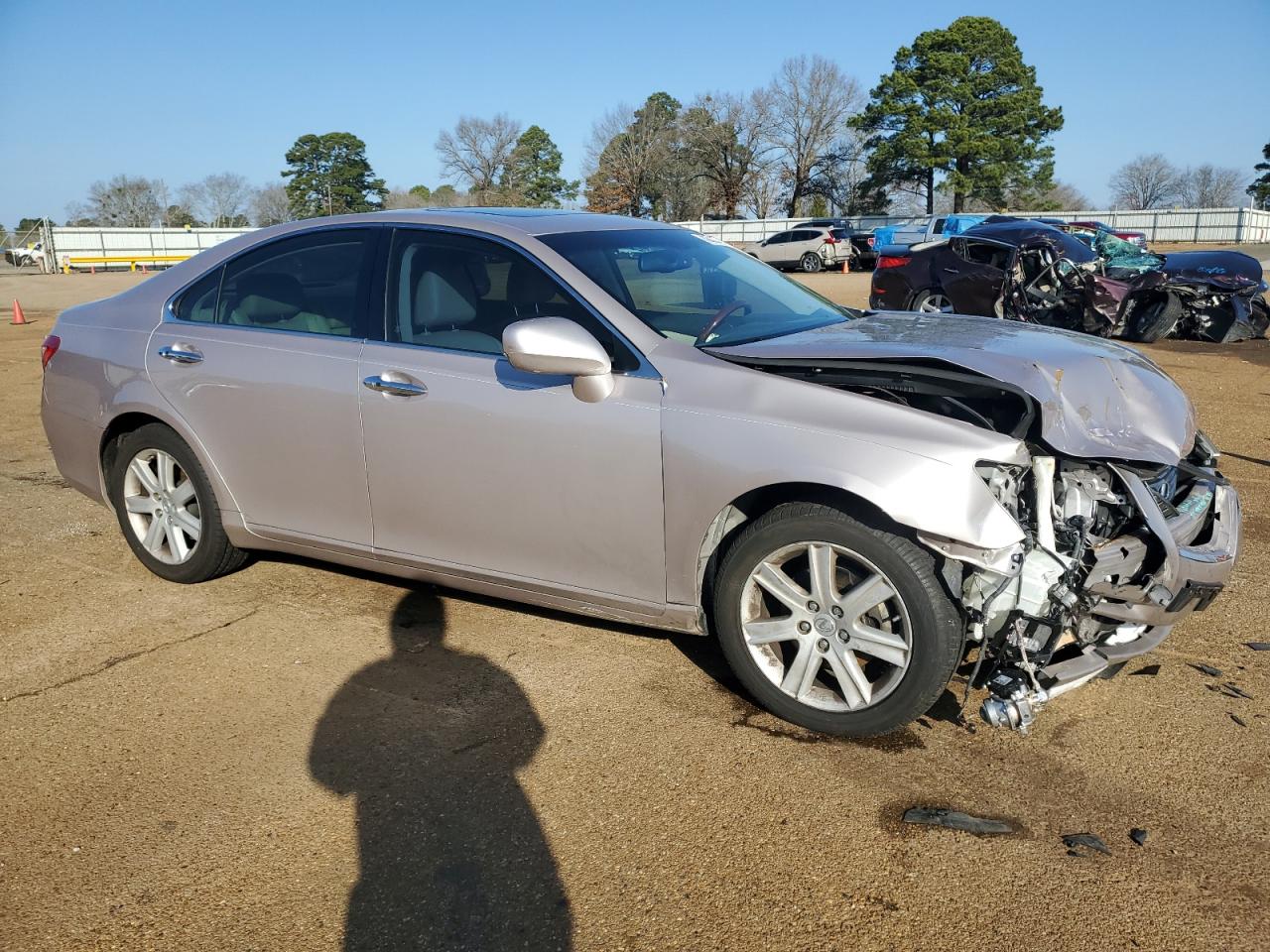 2007 Lexus ES VIN JTHBJ46G772056256 Copart auction photo, front end / mechanical damage thumbnail 4