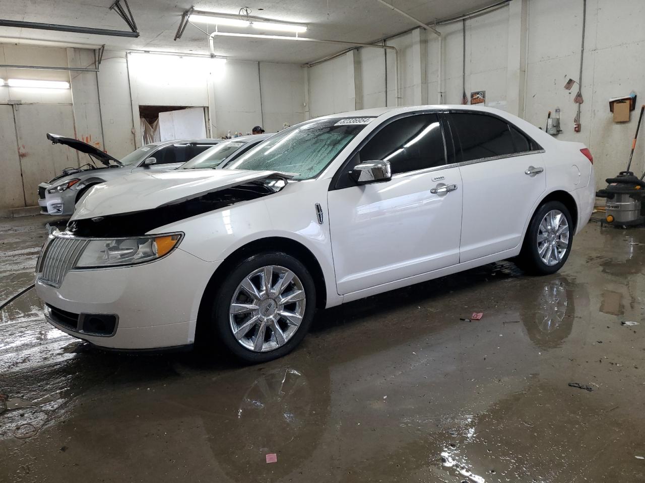 2010 Lincoln MKZ VIN 3LNHL2GC7AR602705