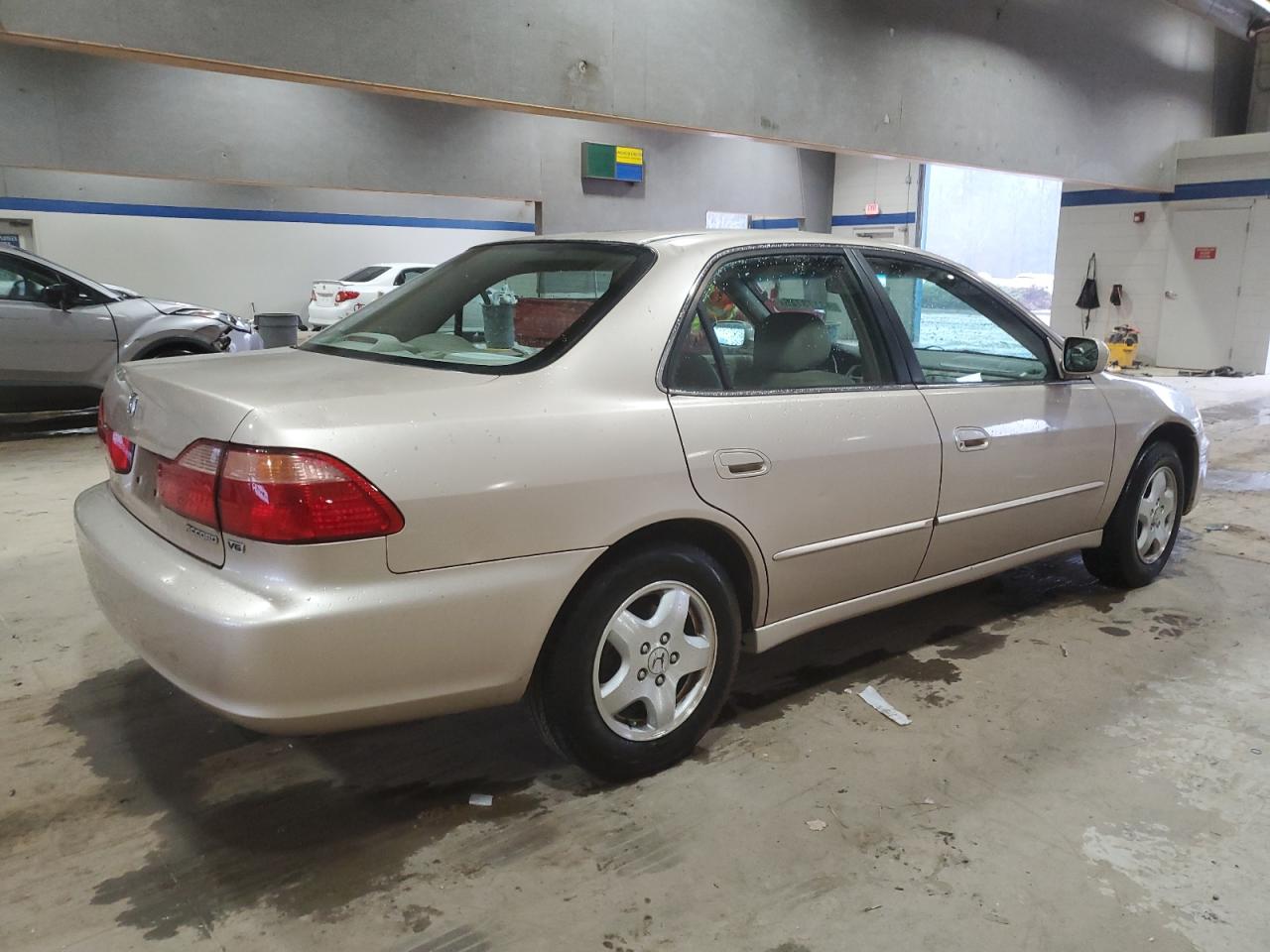 2000 Honda Accord VIN 1HGCG1659YA071089 Copart auction photo, rear end damage thumbnail 3