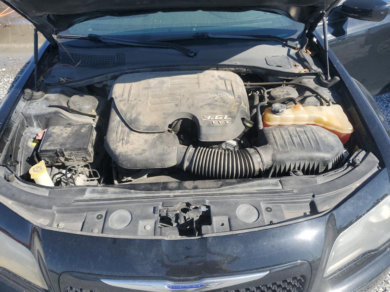 2014 Chrysler 300 VIN 2C3CCAGG3EH311975 Copart auction photo, rear end damage thumbnail 11