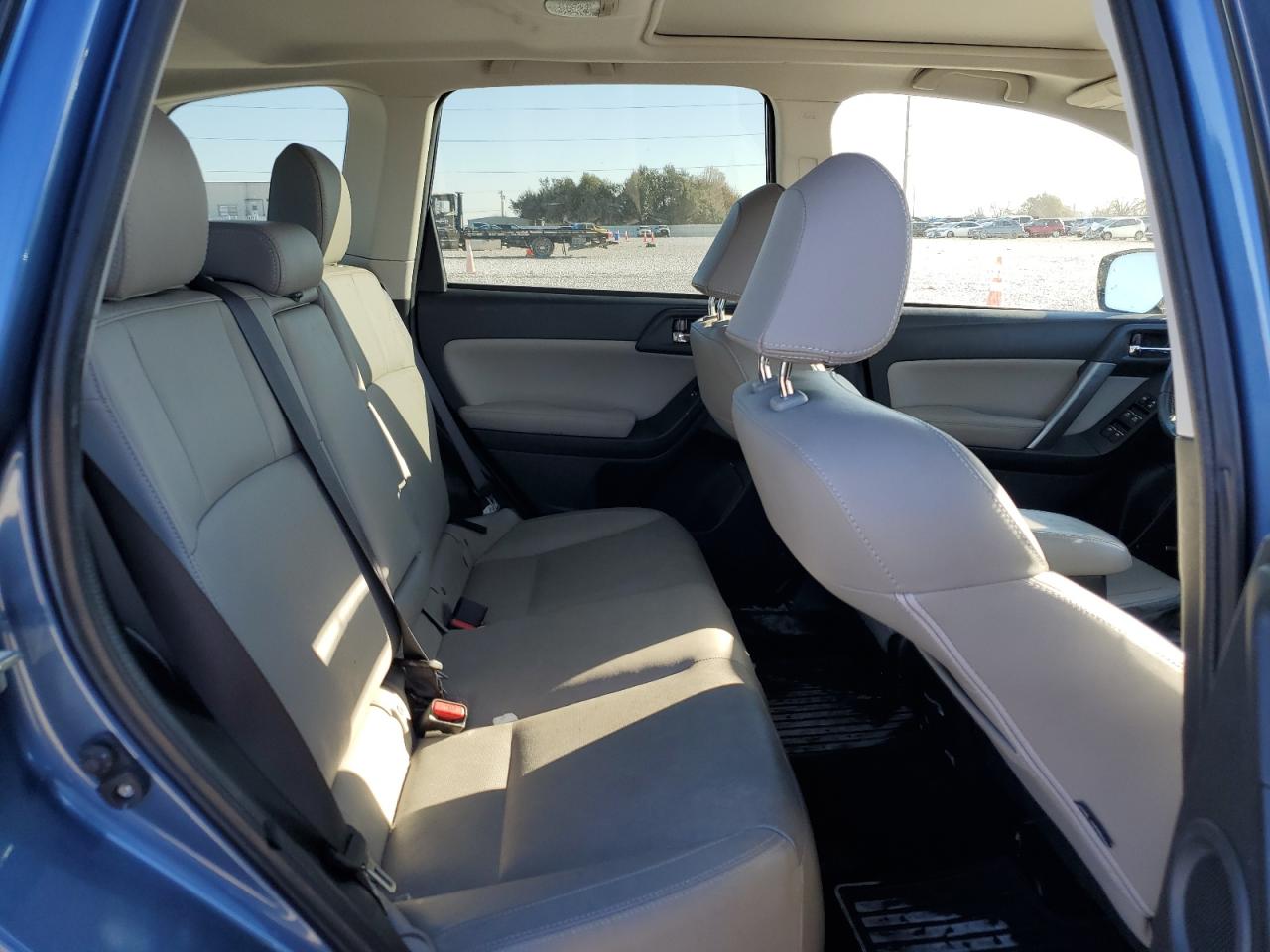 2018 Subaru Forester VIN JF2SJARC3JH430425 Copart auction photo, front end / minor dent/scratches damage thumbnail 11