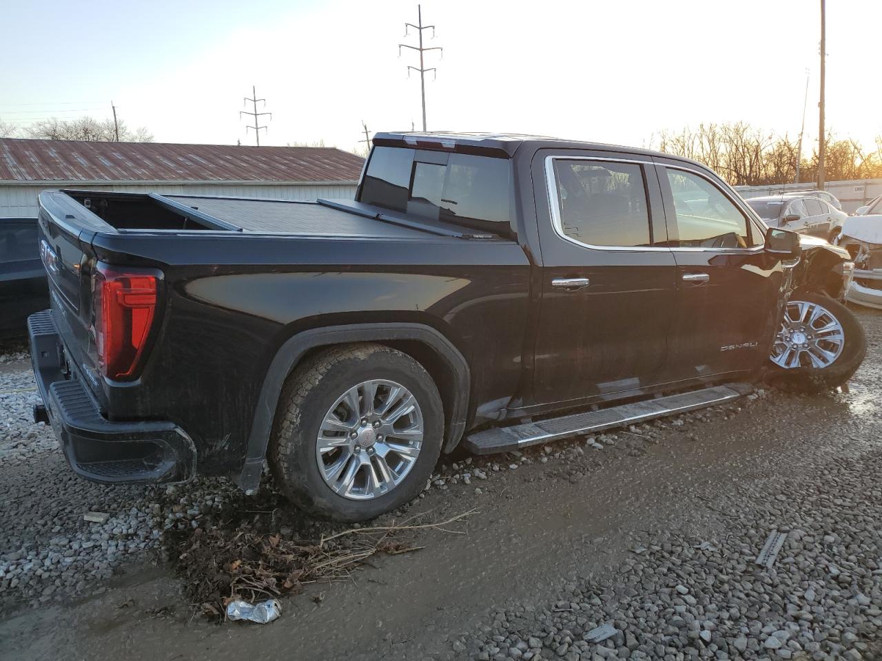 2021 GMC Sierra VIN 3GTU9FED7MG304482 Copart auction photo, front end damage thumbnail 3