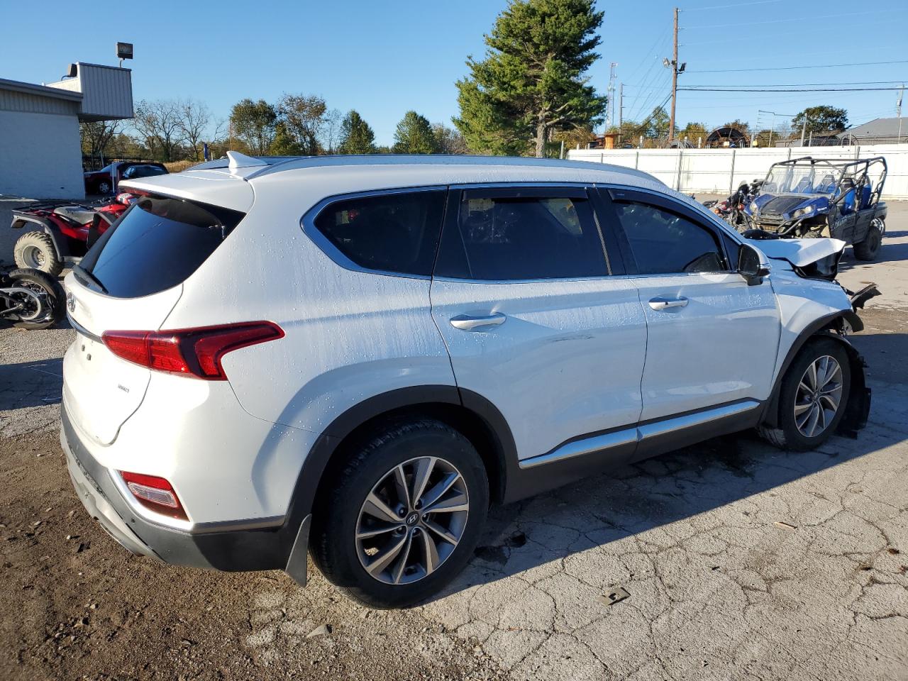 2020 Hyundai Santa Fe VIN 5NMS3CAD0LH281174 Copart auction photo, front end / side damage thumbnail 3