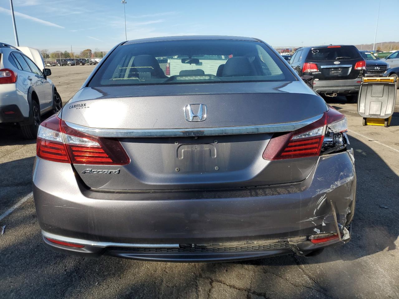 2017 Honda Accord VIN 1HGCR2F34HA199142 Copart auction photo, rear end damage thumbnail 6