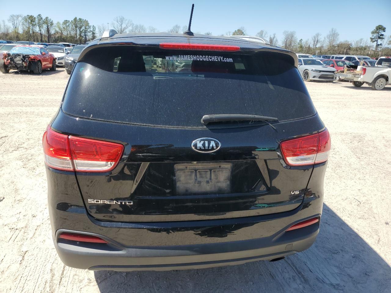 2016 KIA Sorento VIN 5XYPG4A55GG141680 Copart auction photo, mechanical / minor dent/scratches damage thumbnail 6