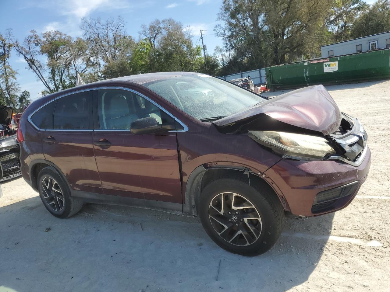 2016 Honda CR-V VIN 2HKRM3H45GH523869 Copart auction photo, front end / minor dent/scratches damage thumbnail 4