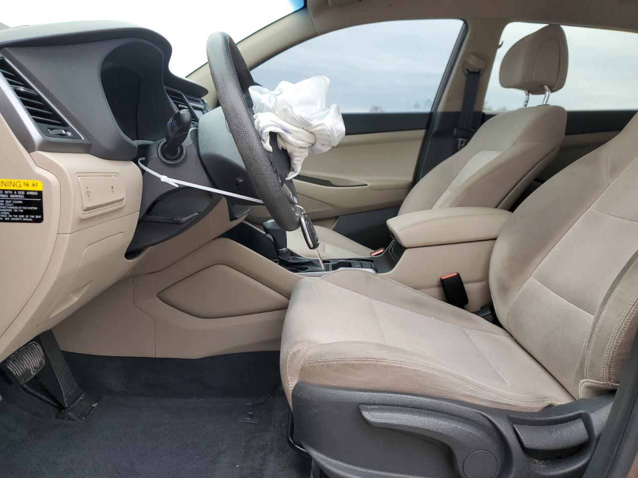 2017 Hyundai Tucson VIN KM8J23A46HU449507 Copart auction photo, front end damage thumbnail 7