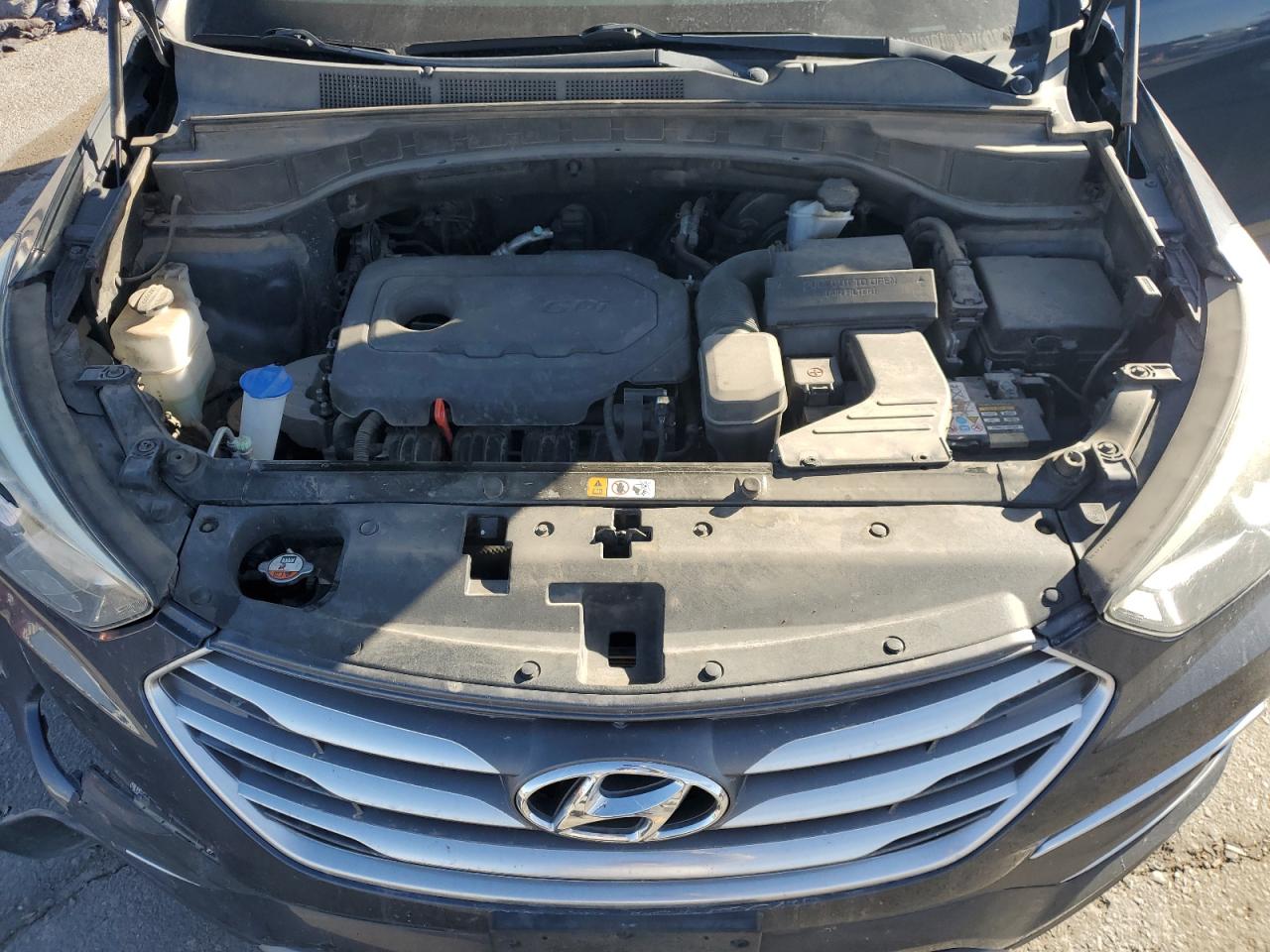 2018 Hyundai Santa Fe VIN 5NMZT3LB7JH092111 Copart auction photo, front end damage thumbnail 14