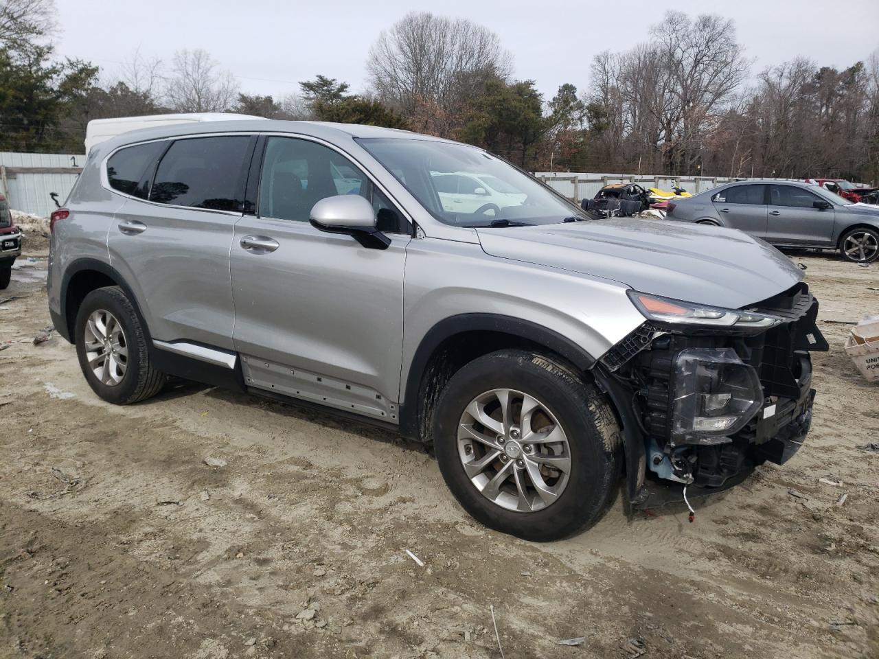 2020 Hyundai Santa Fe VIN 5NMS3CAD4LH237548 Copart auction photo, front end damage thumbnail 4