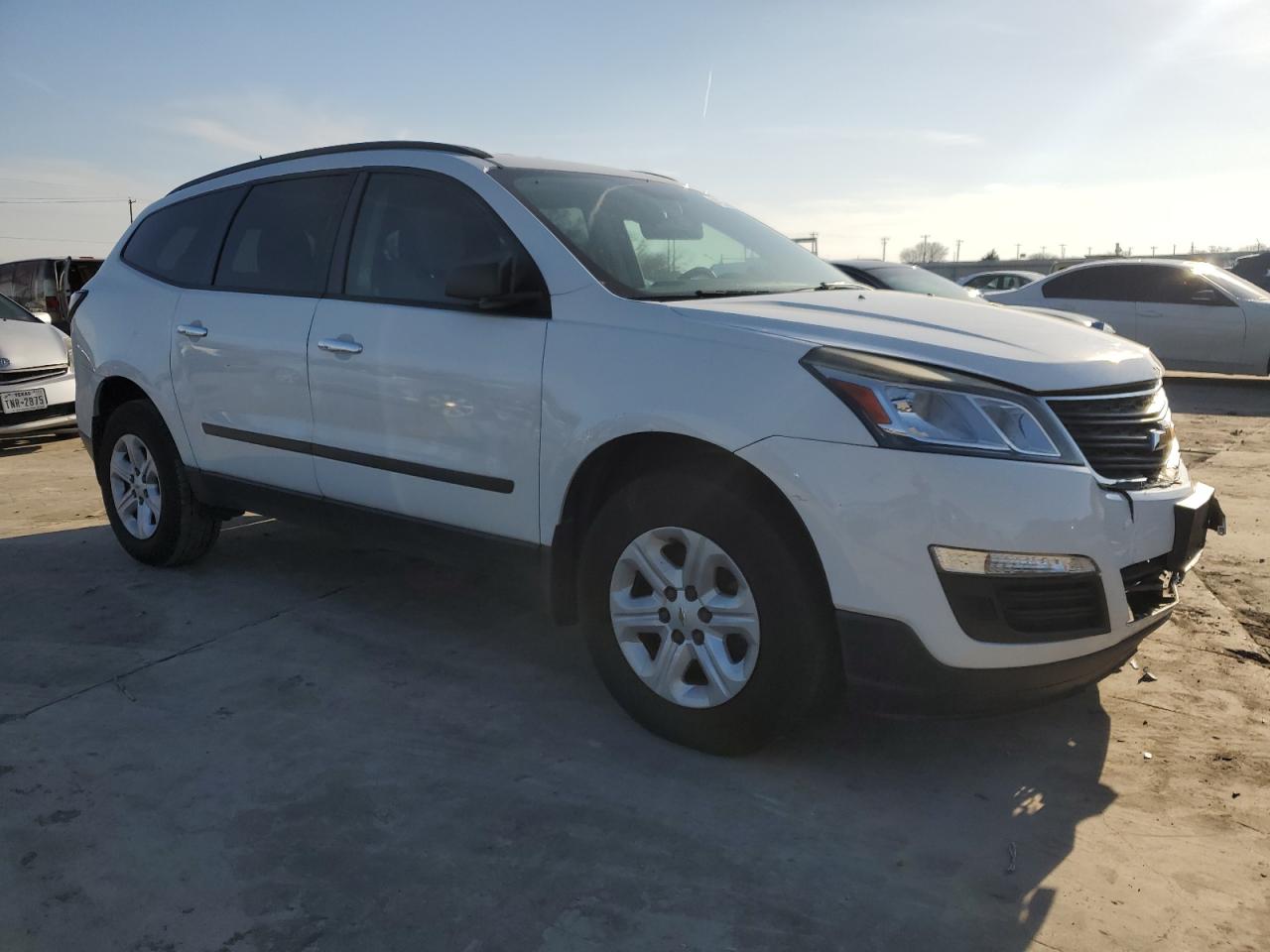 2017 Chevrolet Traverse VIN 1GNKRFED2HJ230004 Copart auction photo, front end / hail damage thumbnail 4