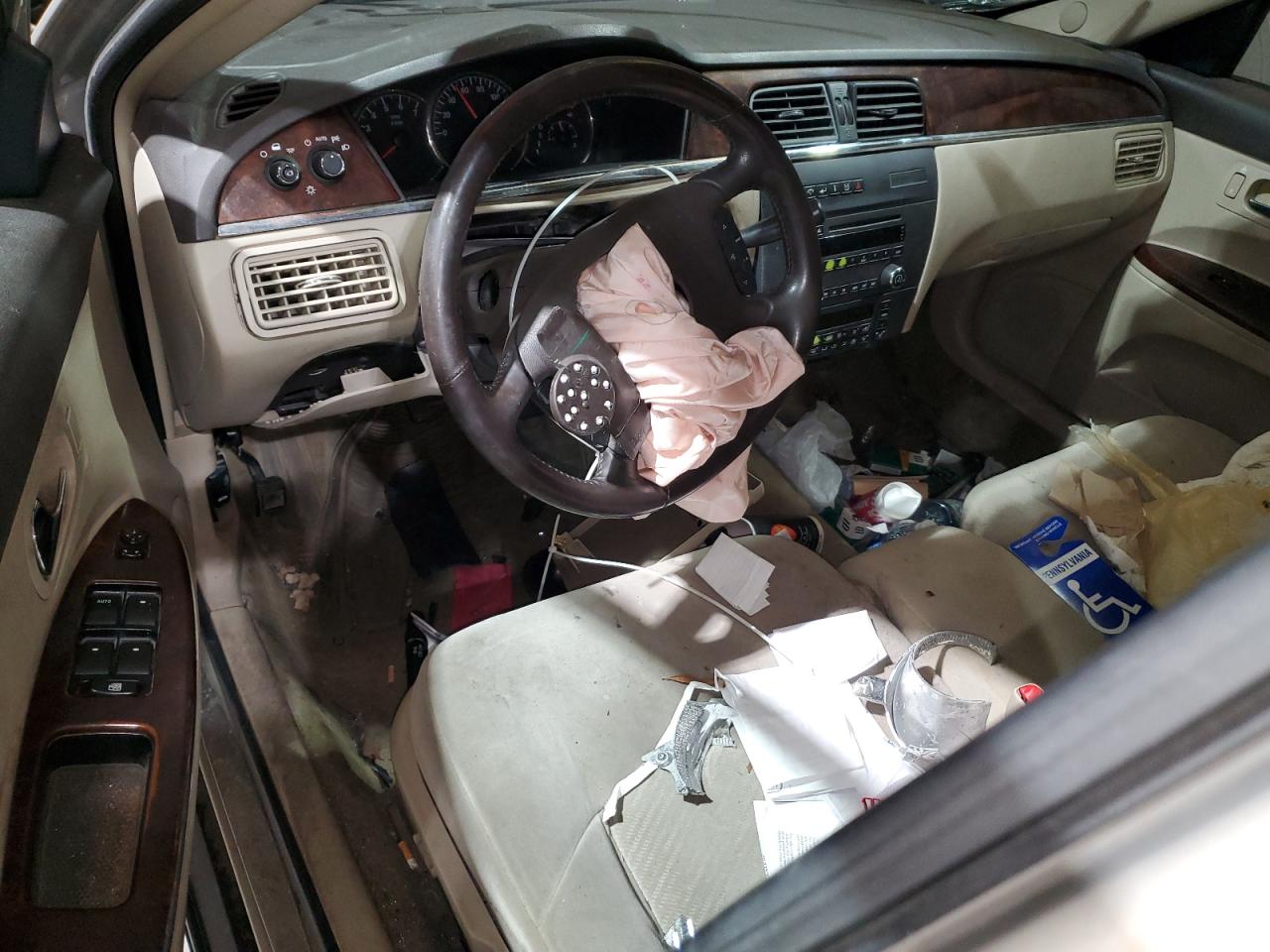 2008 Buick LaCrosse VIN 2G4WC582681325106 Copart auction photo, front end / side damage thumbnail 8