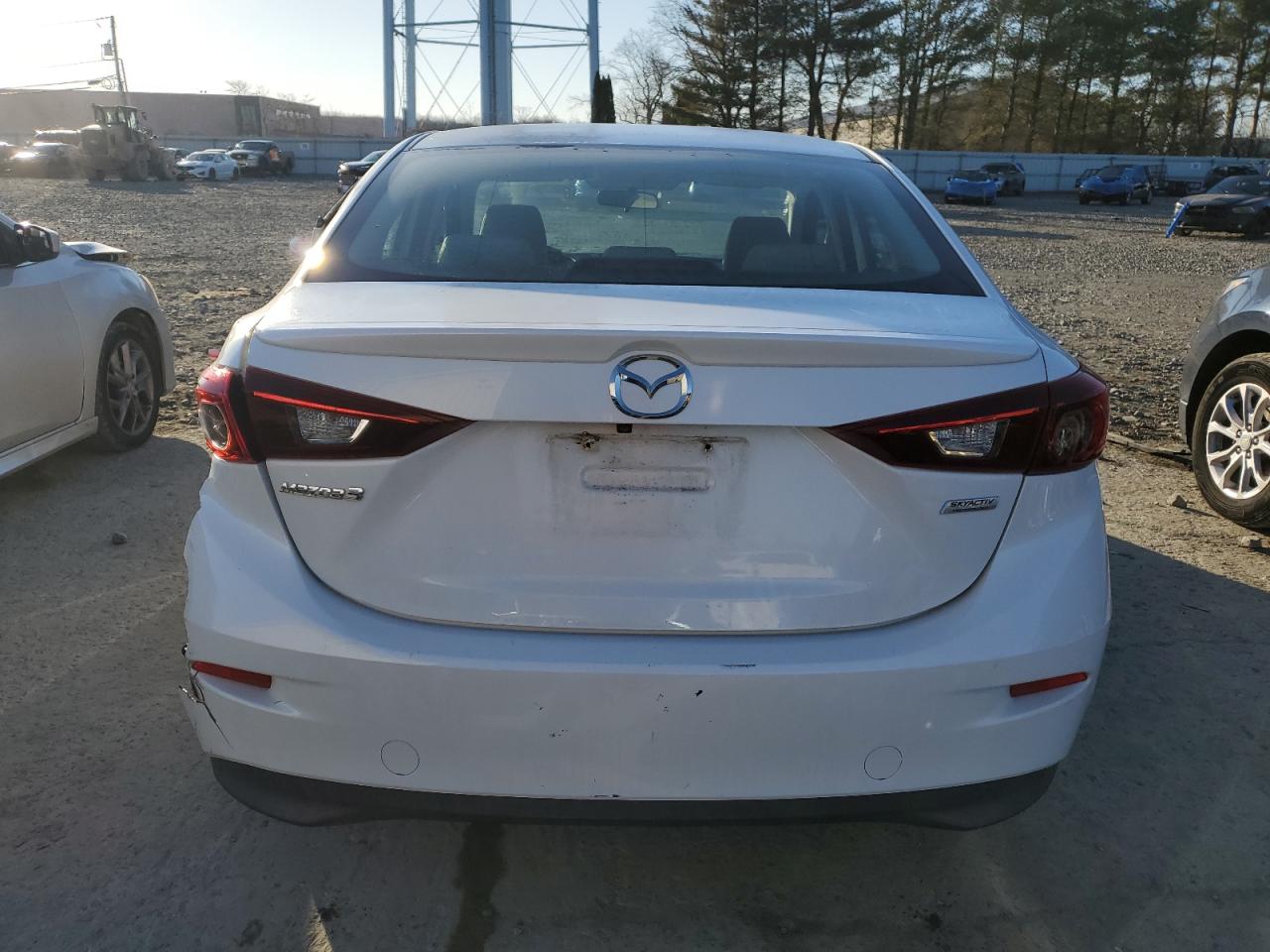 2015 Mazda 3 VIN 3MZBM1V70FM146197 Copart auction photo, side / rear end damage thumbnail 6