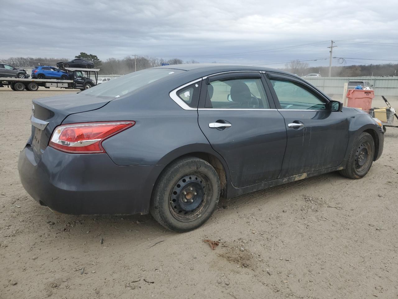 2013 Nissan Altima VIN 1N4AL3AP9DC265325 Copart auction photo, rear end / minor dent/scratches damage thumbnail 3