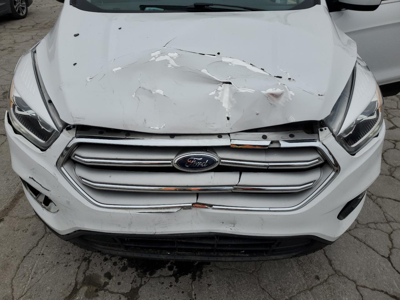 2018 Ford Escape VIN 1FMCU9HD9JUB67606 Copart auction photo, front end damage thumbnail 14