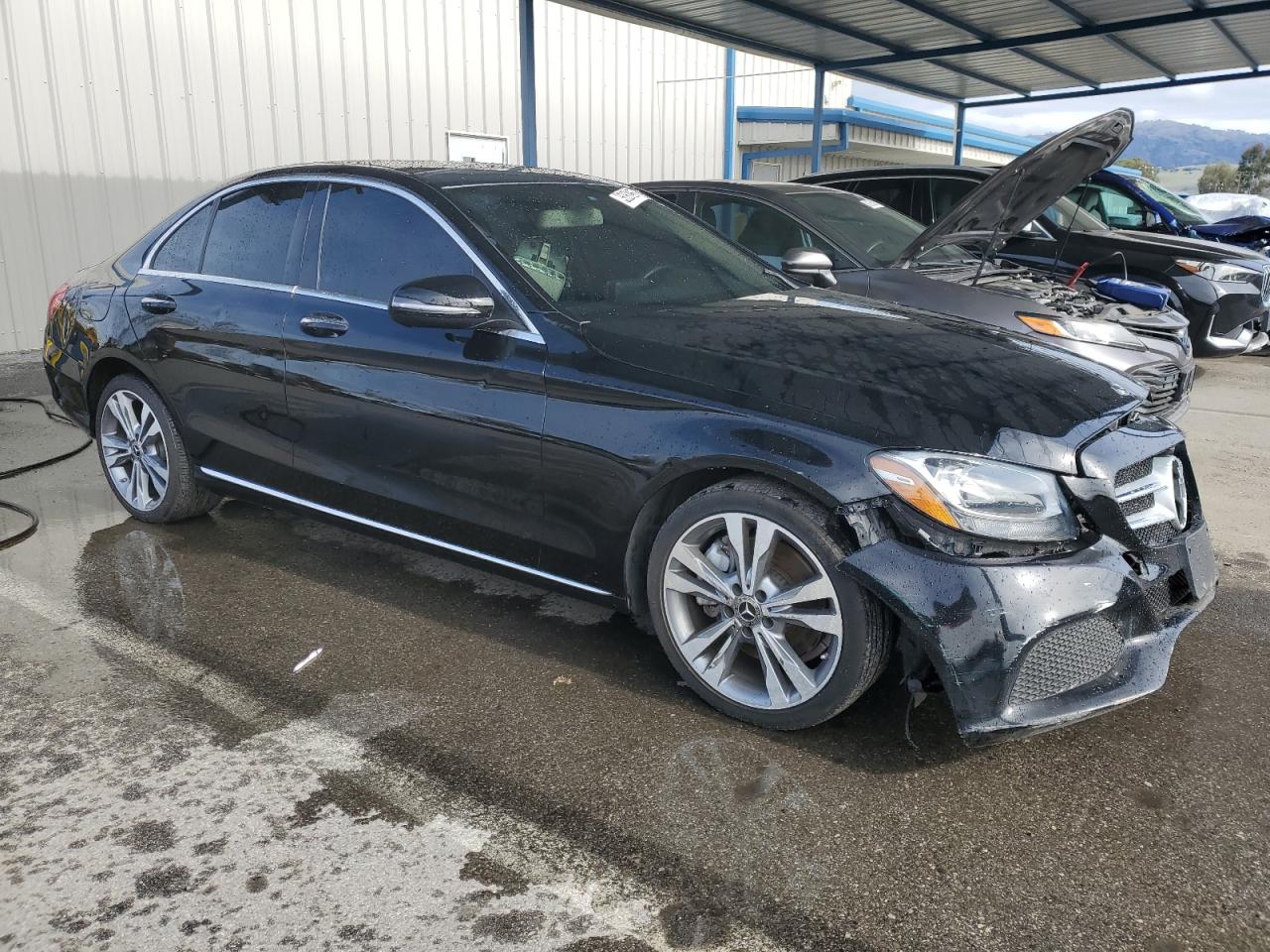 2017 Mercedes-Benz C-klasse VIN 55SWF4JB9HU233788 Copart auction photo, all over damage thumbnail 4