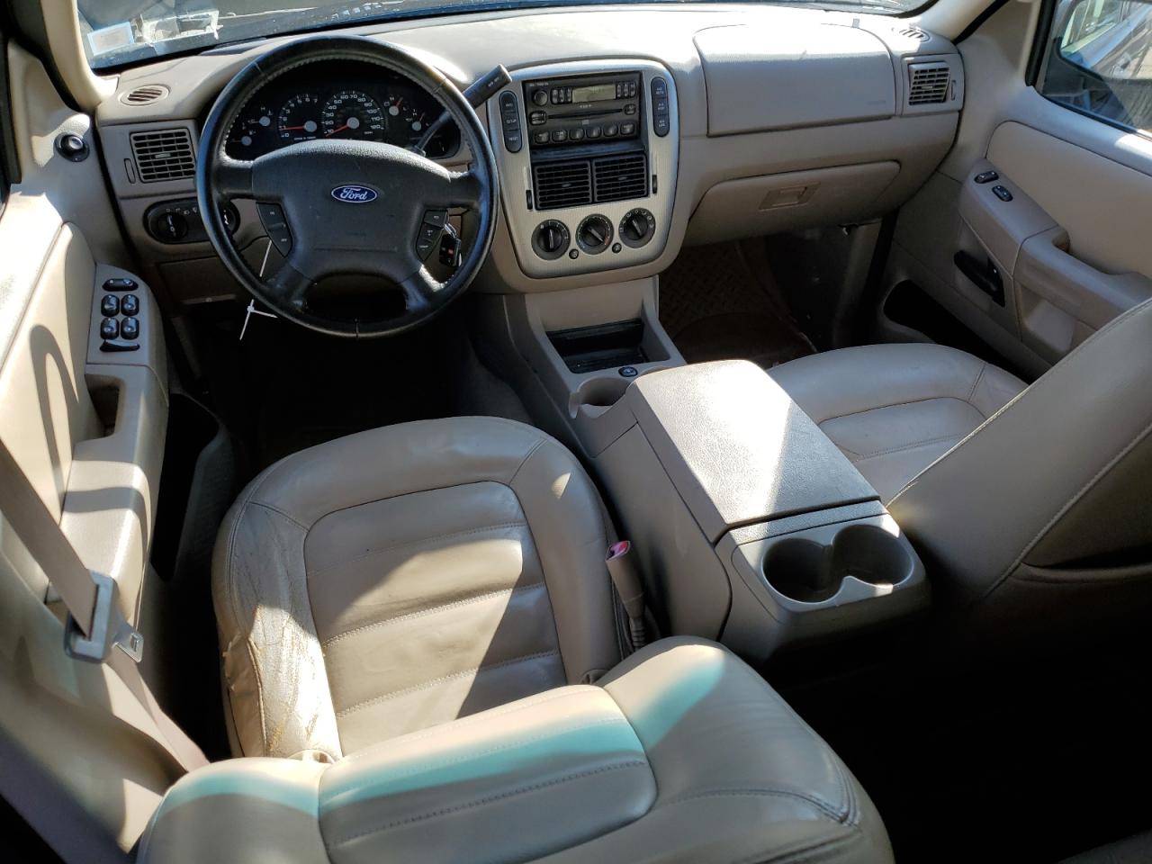 2005 Ford Explorer VIN 1FMZU73EX5ZA53542 Copart auction photo, front end / minor dent/scratches damage thumbnail 8