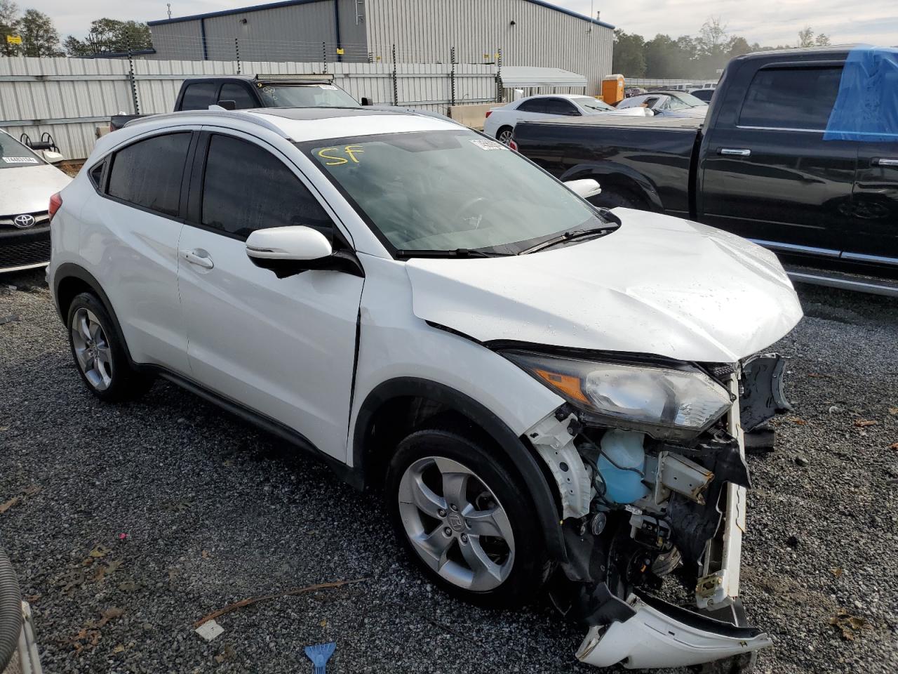 2017 Honda HR-V VIN 3CZRU6H79HM720660 Copart auction photo, front end / side damage thumbnail 4