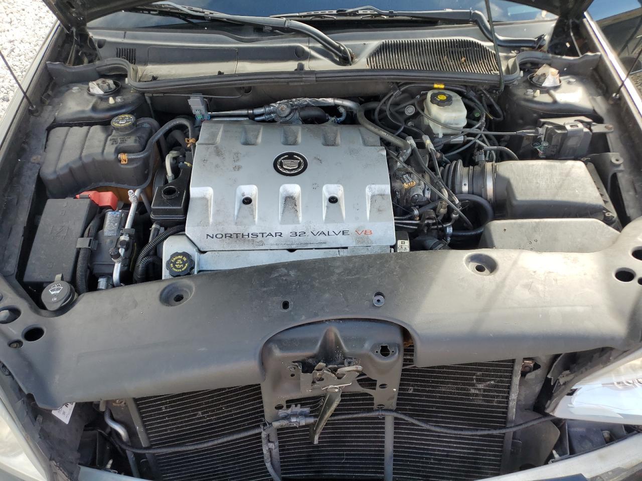 2002 Cadillac De Ville VIN 1G6KF57962U233811 Copart auction photo, front end / minor dent/scratches damage thumbnail 11