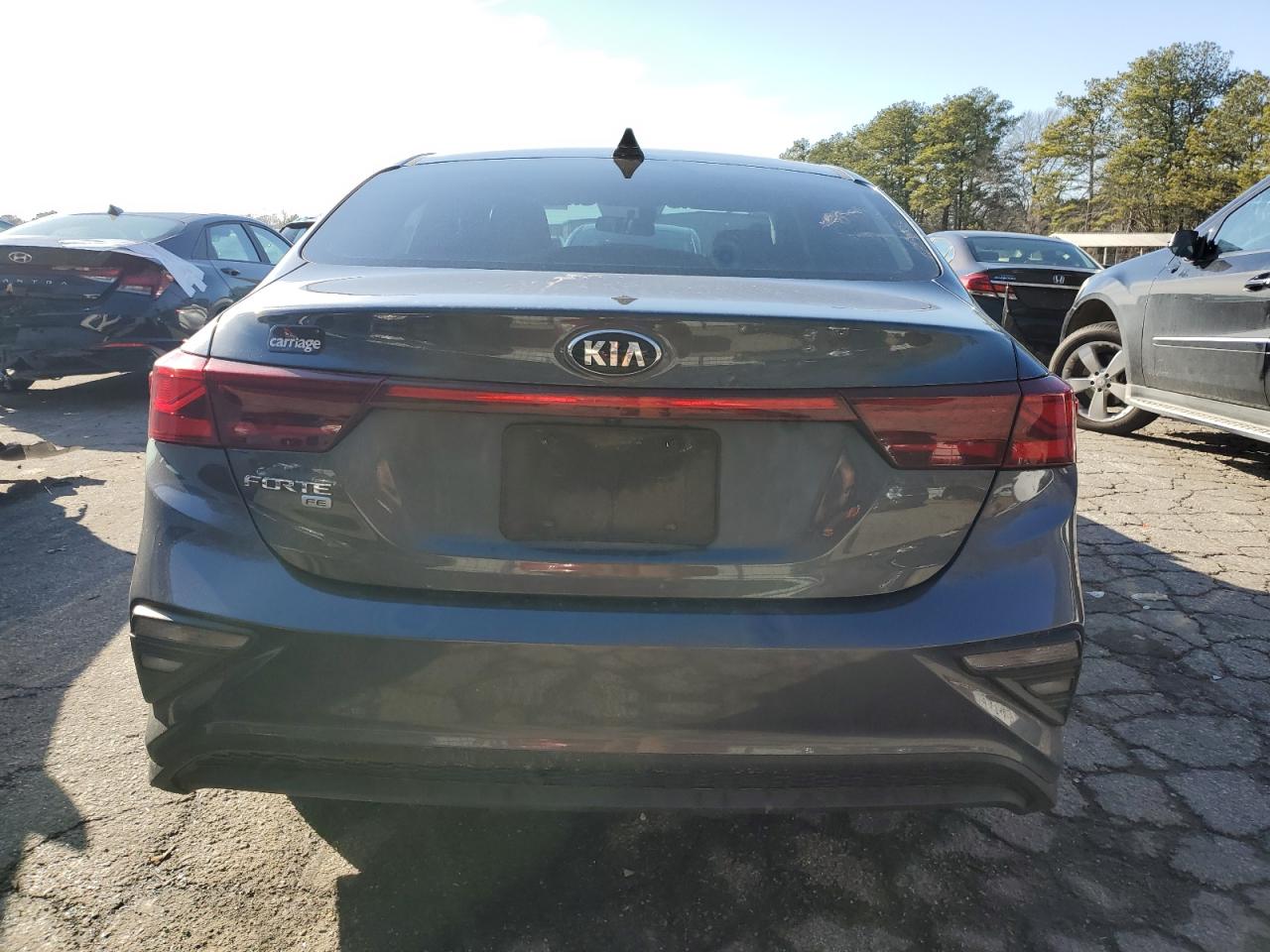 2021 KIA Forte VIN 3KPF24AD2ME267182 Copart auction photo, front end damage thumbnail 6