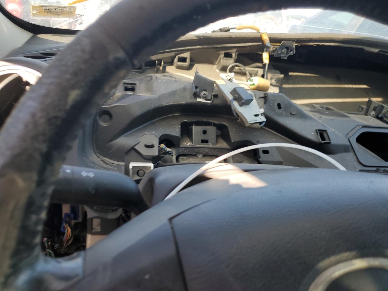 2012 Mazda 3 VIN JM1BL1M71C1618407 Copart auction photo, stripped / mechanical damage thumbnail 9