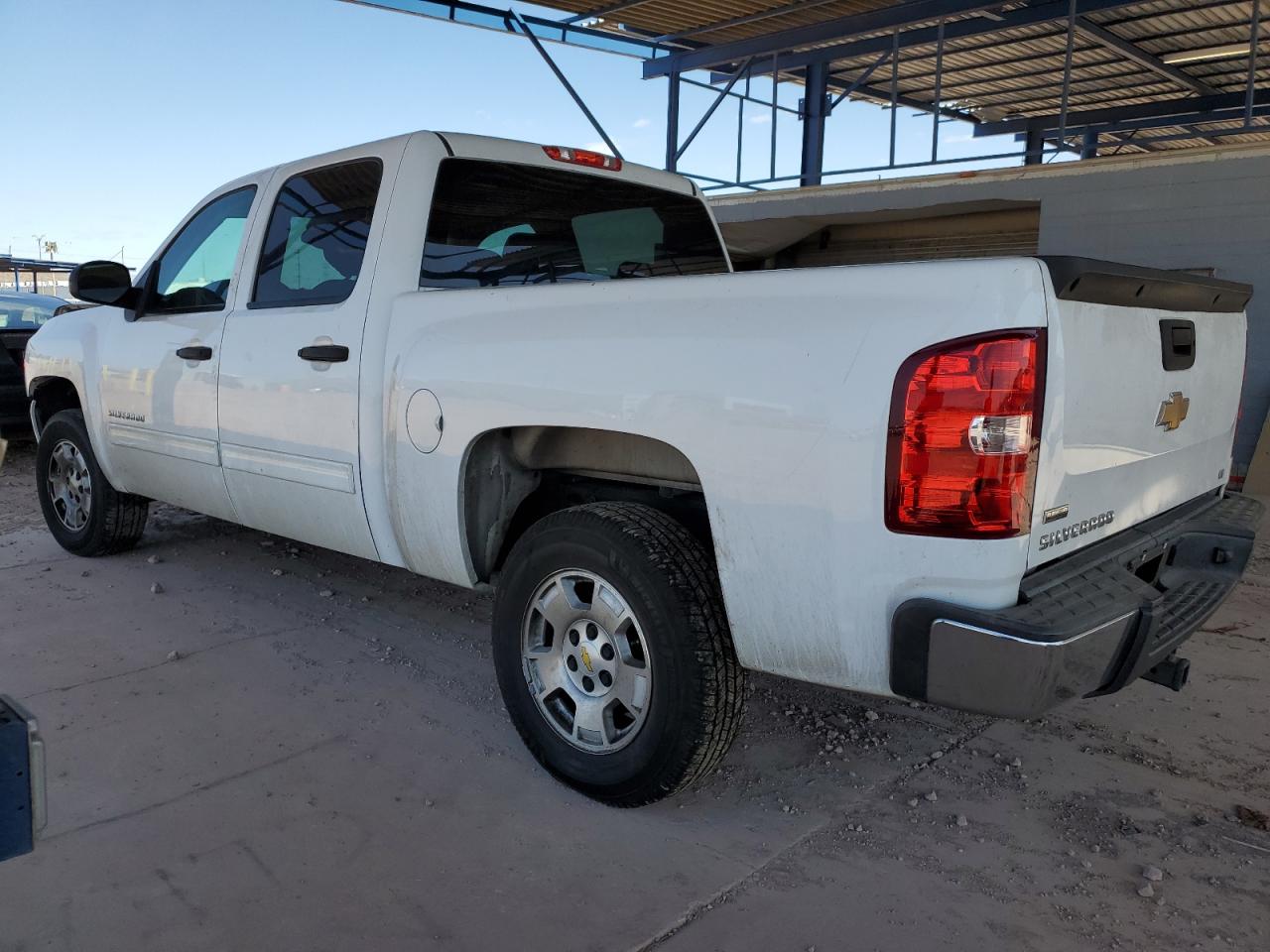 2011 Chevrolet Silverado VIN 3GCPCSE00BG403744 Copart auction photo, front end / side damage thumbnail 2