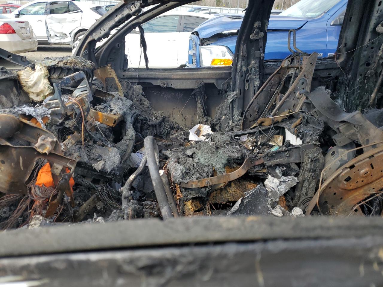 2018 RAM 1500 VIN 1C6RR7FG0JS247168 Copart auction photo, all over / burn damage thumbnail 7
