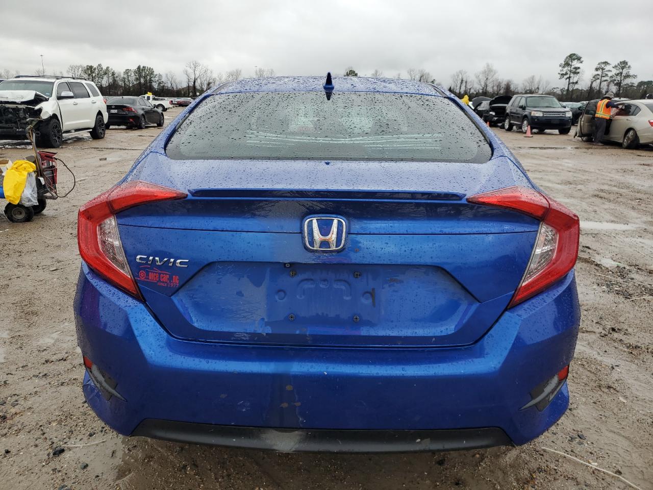 2017 Honda Civic VIN 19XFC1F34HE207423 Copart auction photo, front end / minor dent/scratches damage thumbnail 6