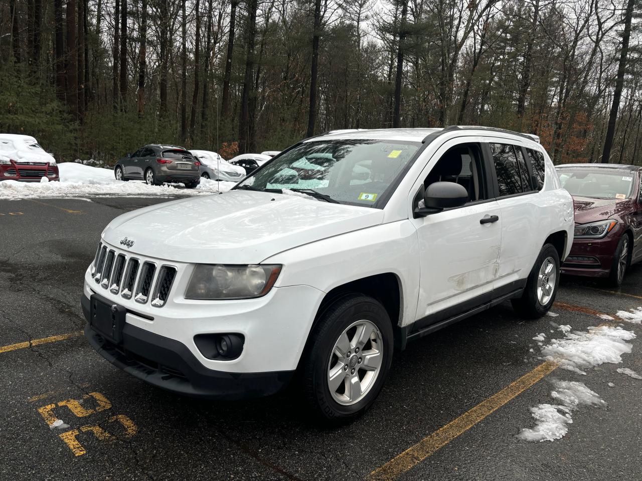 2014 Jeep Compass VIN 1C4NJCBA7ED586920 Copart auction photo, minor dent/scratches / normal wear damage thumbnail 2