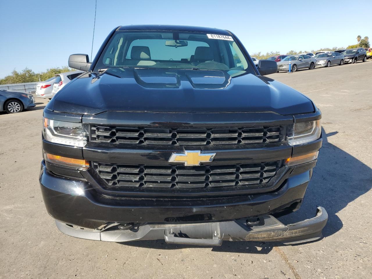 2018 Chevrolet Silverado VIN 1GCRCPEC3JZ249383 Copart auction photo, front end / side damage thumbnail 5