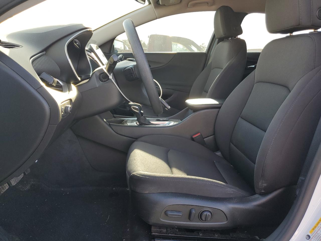 2022 Chevrolet Malibu VIN 1G1ZC5ST6NF151411 Copart auction photo, rear end / minor dent/scratches damage thumbnail 7