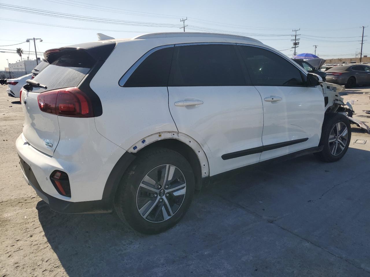 2020 KIA Niro VIN KNDCC3LD6L5443944 Copart auction photo, front end / side damage thumbnail 3