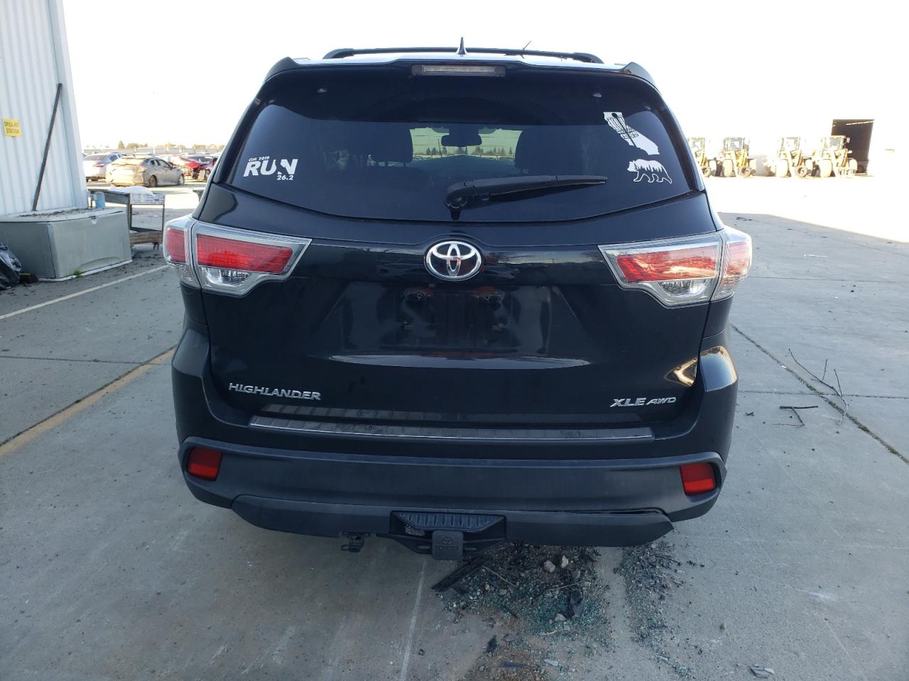 2016 Toyota Highlander VIN 5TDJKRFH1GS277487 Copart auction photo, front end damage thumbnail 6