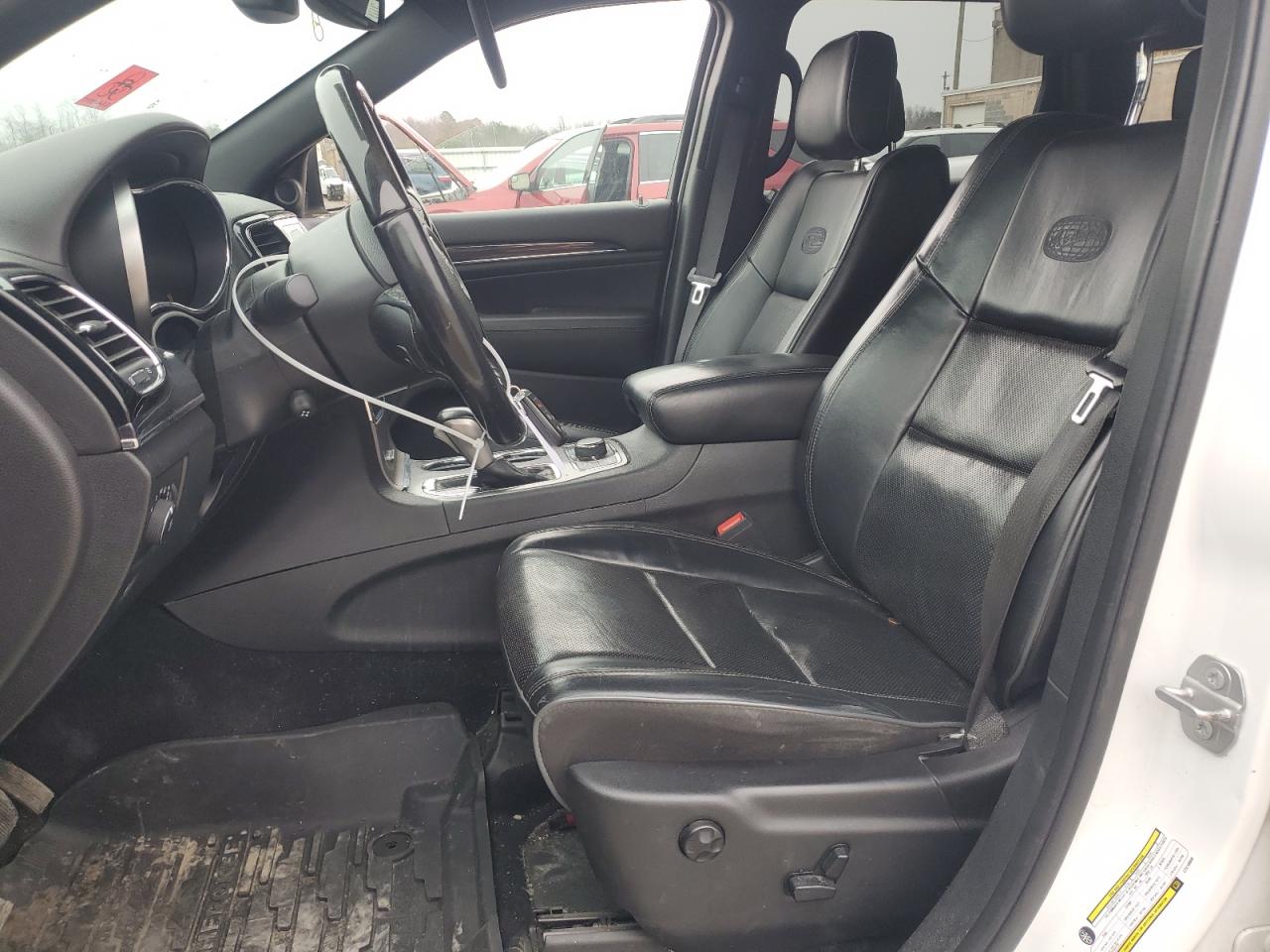 2020 Jeep Grand Cherokee VIN 1C4RJFCG3LC218906 Copart auction photo, rear end / minor dent/scratches damage thumbnail 7