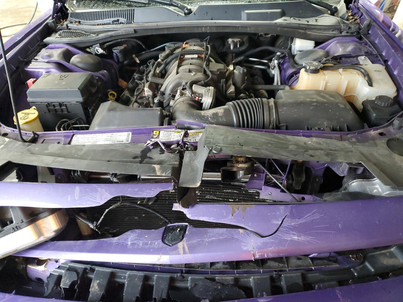 2010 Dodge Challenger VIN 2B3CJ5DTXAH173115 Copart auction photo, front end damage thumbnail 11