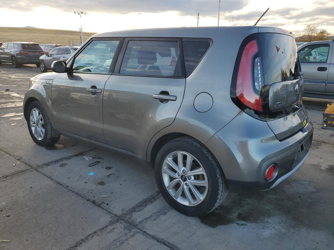 2019 KIA Soul VIN KNDJP3A57K7020803 Copart auction photo, side damage thumbnail 2