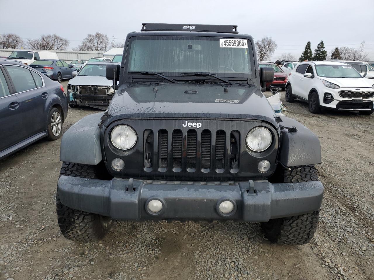2015 Jeep Wrangler VIN 1C4HJWFG3FL622820 Copart auction photo, minor dent/scratches damage thumbnail 5
