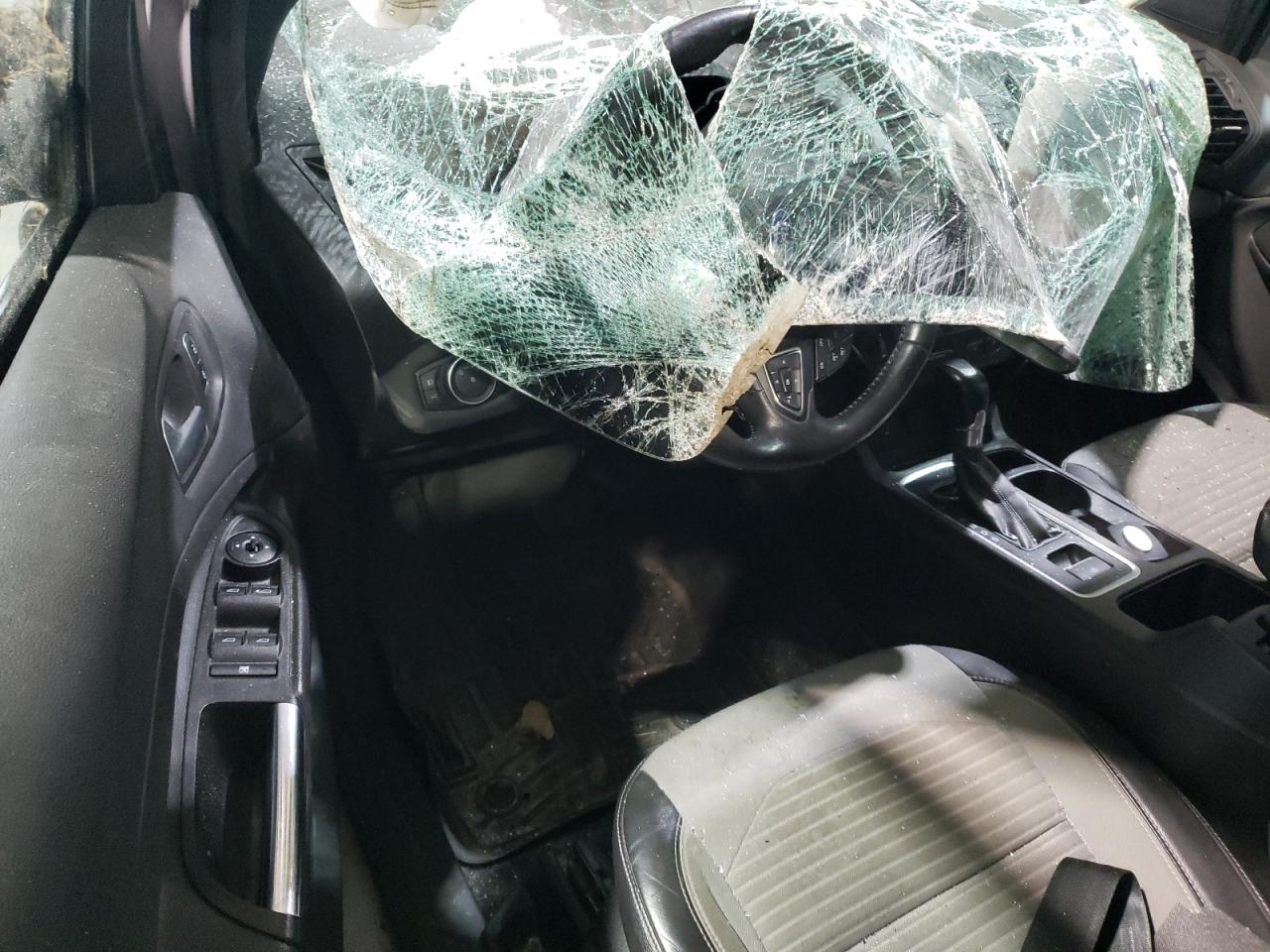 2017 Ford Escape VIN 1FMCU0GD3HUD93387 Copart auction photo, rollover damage thumbnail 8