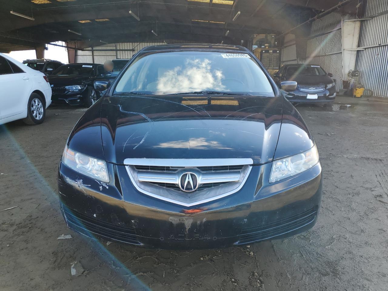 2005 Acura TL VIN 19UUA66205A010752 Copart auction photo, vandalism damage thumbnail 5