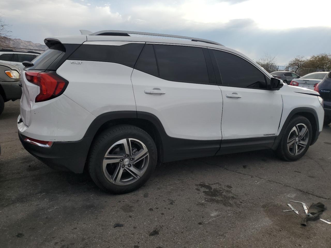 2021 GMC Terrain VIN 3GKALPEVXML303941 Copart auction photo, front end / rear end damage thumbnail 3