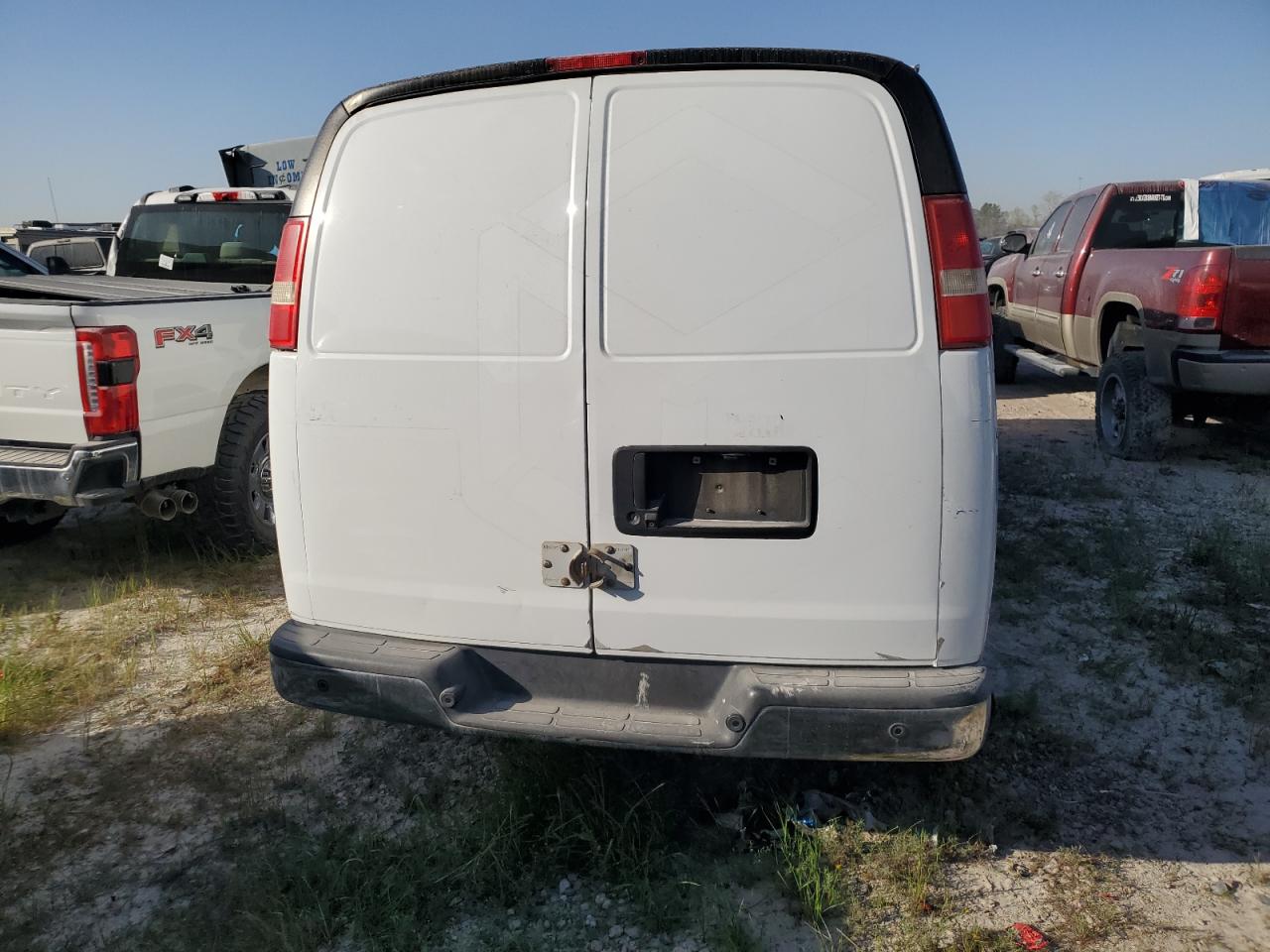 2014 Chevrolet Express VIN 1GCZGUCL1E1129382 Copart auction photo, normal wear / minor dent/scratches damage thumbnail 6