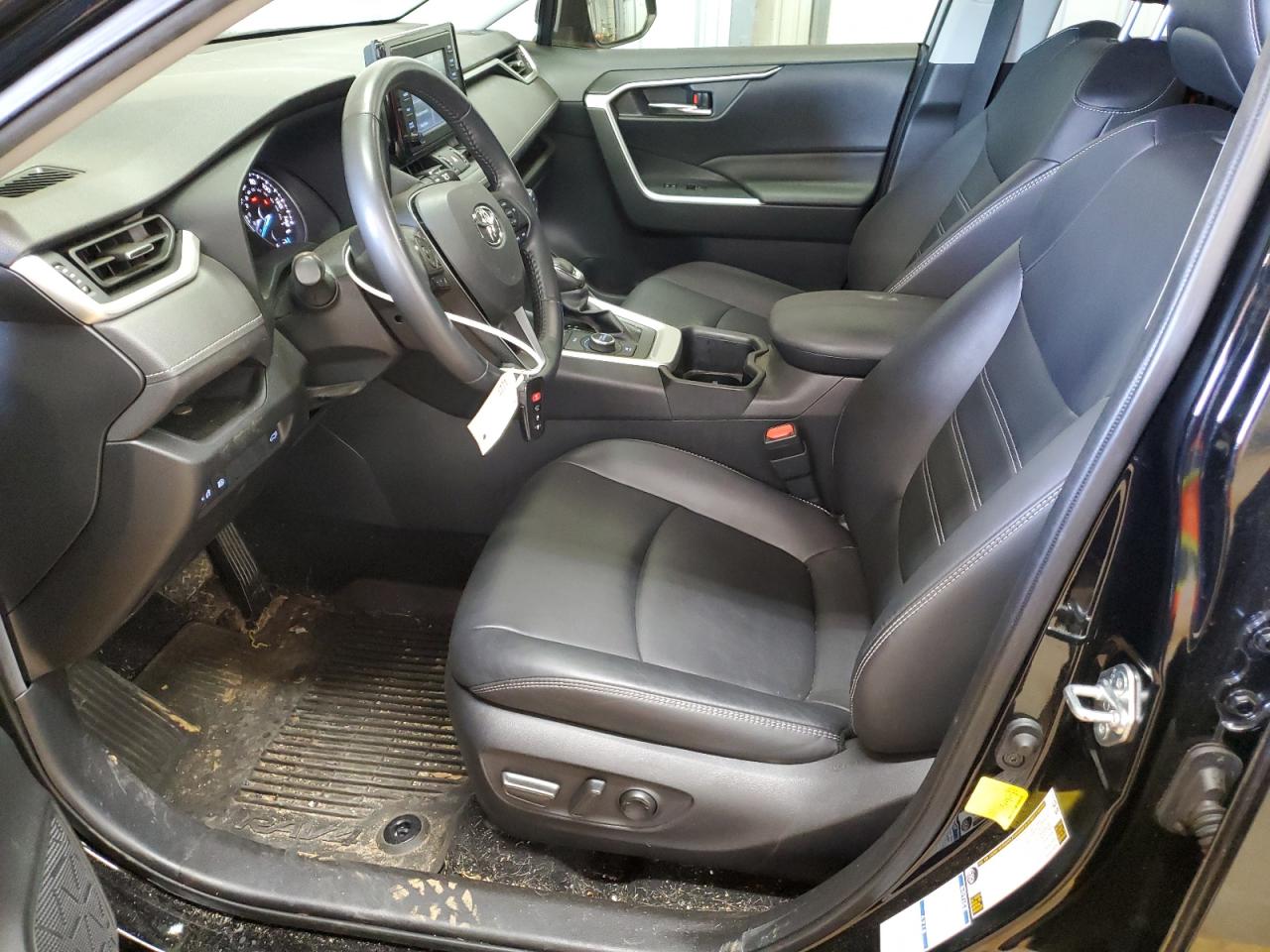 2022 Toyota RAV 4 VIN JTMB6RFV5ND058040 Copart auction photo, front end damage thumbnail 7